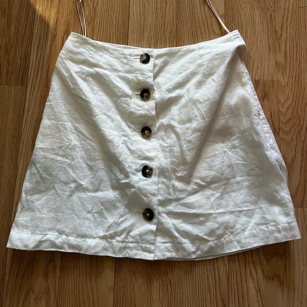 Wilfred size 2 white linen skirt, worn once, NWOT